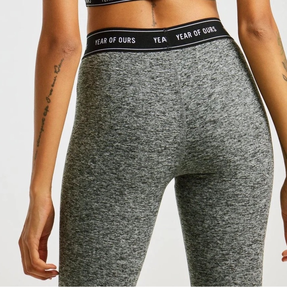 EUC Year of Ours Heather Grey Stretch Logo Leggings Sz M Sold Out